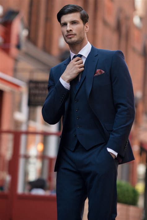 Introduction to navy suits