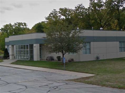 image of the Iowa DHS office