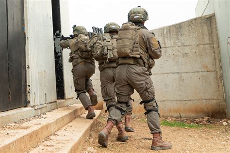 Israeli IDF Training in Urban Warfare