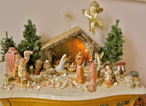 Jesus Christmas tabletop nativity scene