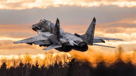 Saab JAS 39 Gripen in Flight