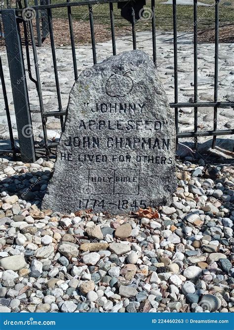 Johnny Appleseed's Grave