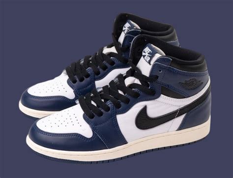 Description of Jordan 1 Midnight Navy