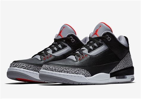 Jordan 3 Sneaker Gallery Image 4