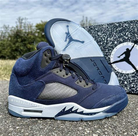 Jordan 5 Midnight Navy Gallery Image 7