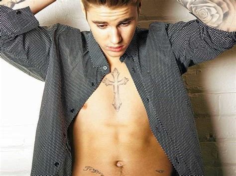 Justin Bieber's cross tattoo on his chest