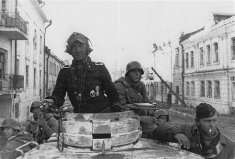 German troops entering Kharkov during the Third Battle of Kharkov