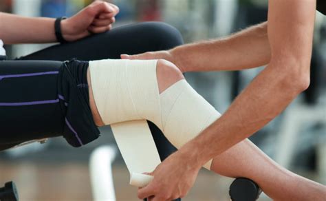 Knee wrapping for post-injury rehabilitation