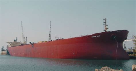 Knock Nevis, a record-breaking tanker with a range of features