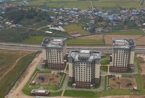 Korea Army base housing laundry facilities