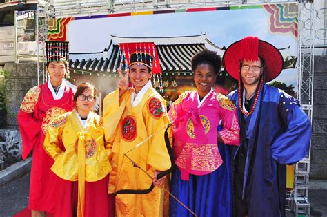 Korean culture immersion