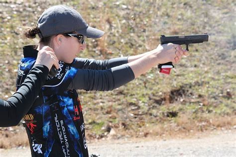 Ladies pistol shooting