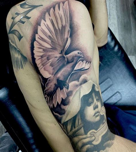 Description of Realistic Dove Tattoo 4