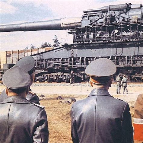 A collection of the largest guns in the world