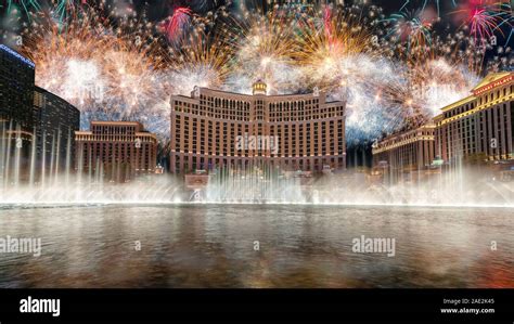 Las Vegas' Fountains of Bellagio fireworks display