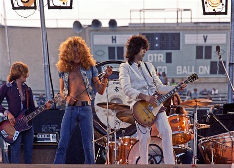 Led Zeppelin tour