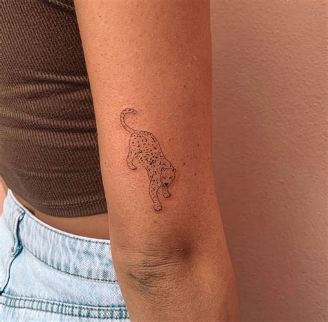 Description of Leopard Minimalist Tattoos