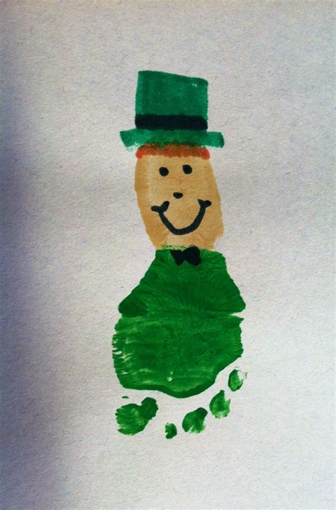 leprechaun footprint mosaic