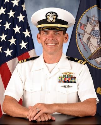 Lt Commander Navy Pay Structure