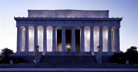 Lincoln Memorial History Symbolism