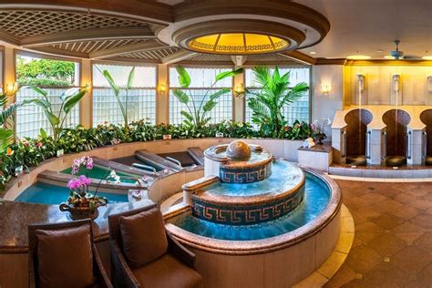 Luxurious Spa at Commons at Waters Edge