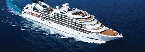 Luxury Cruise Lines