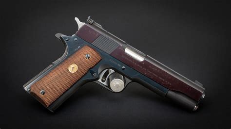 M1911 pistol