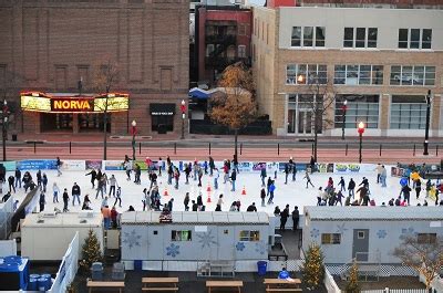 A fun day of ice skating at the MacArthur Center