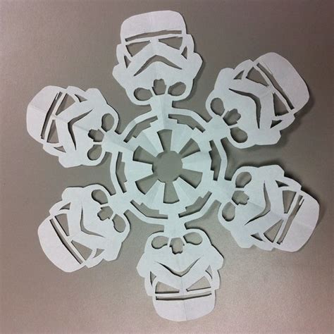 Make a Star Wars snowflake