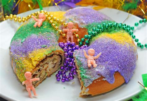 Mardi Gras King Cake