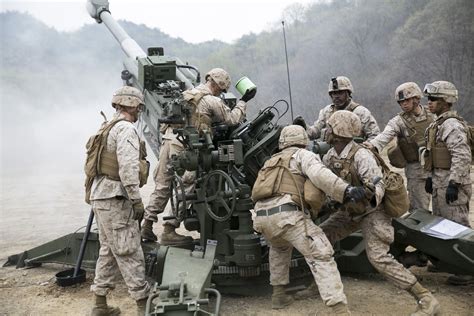 US Marine Corps Artillery