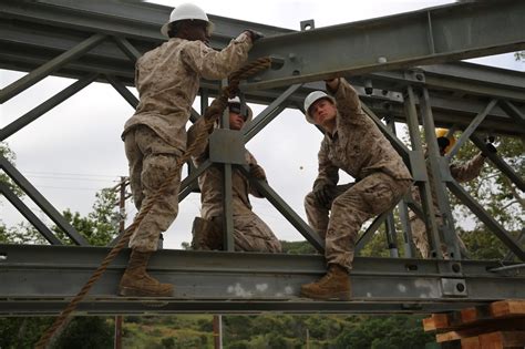 Marine Corps Engineer training