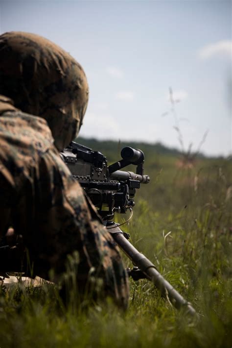 Marine Corps Fire Team Establishing Defensive Position