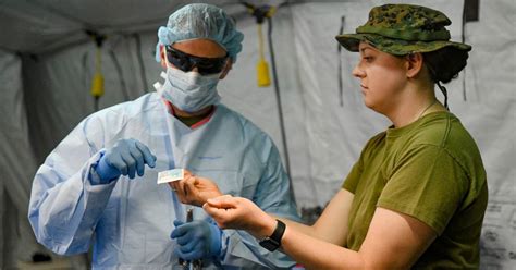 Marine Corps medics receiving medical training