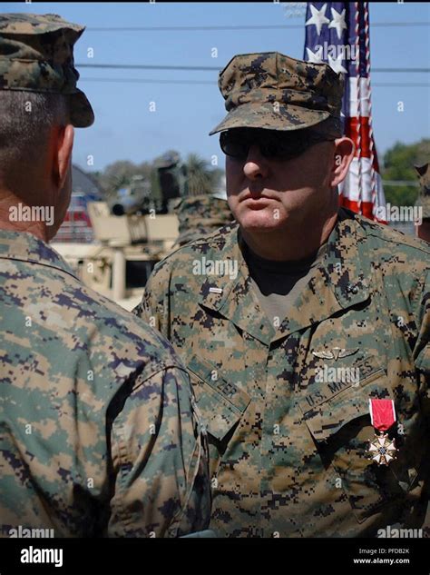 Marine Warrant Officer pay and benefits