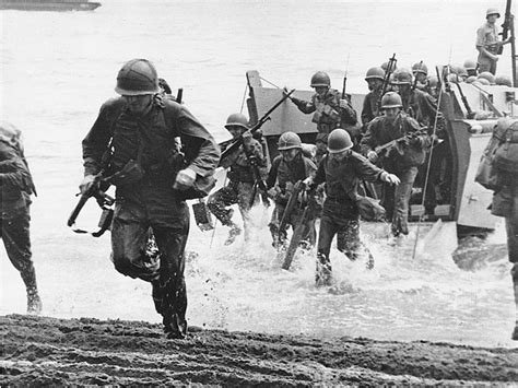 Marines in Guadalcanal