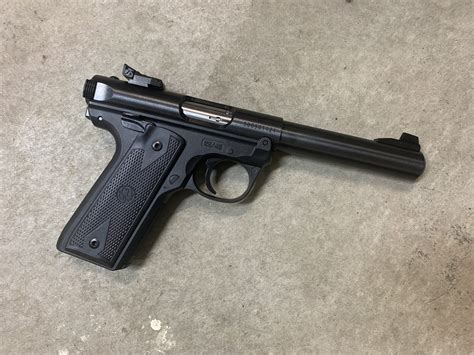 Mark IV 22/45 pistol gallery image 1