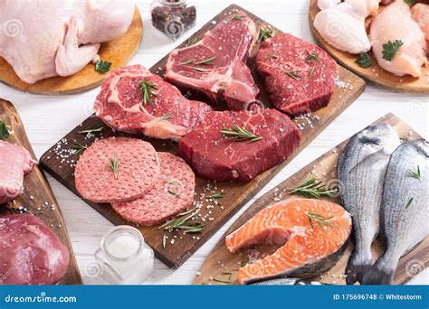 A photo of meat, poultry, and seafood