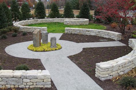 Memorial Garden Features