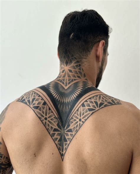 Men's back tattoo care