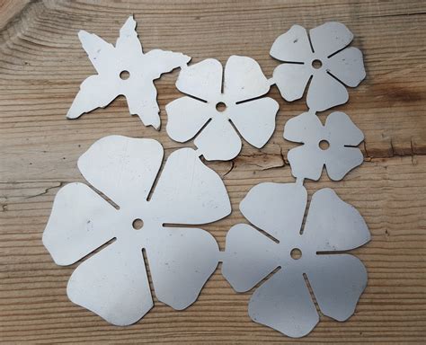 Metal flower patterns