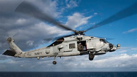 MH-60R Seahawk Conducting ASW Mission