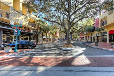 Miami Lakes Town Center