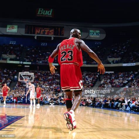 Michael Jordan Walking Gallery 10