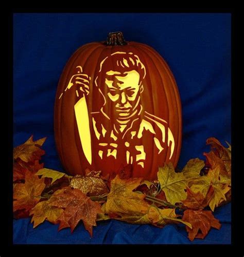 Michael Myers Pumpkin Carving 5