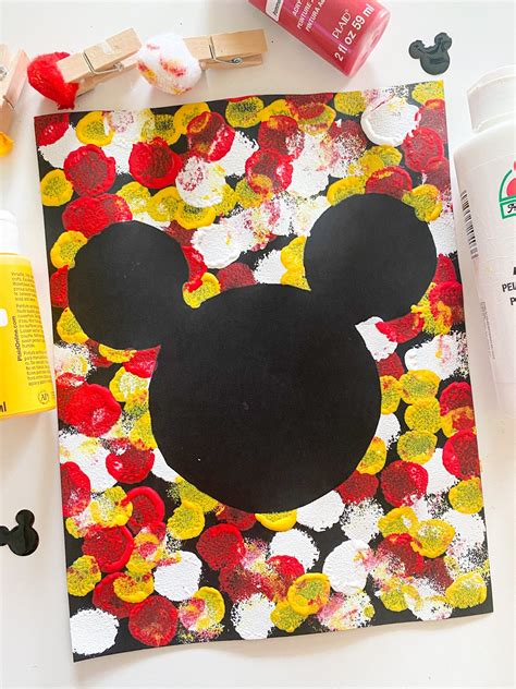 Mickey Mouse Arts and Crafts for Kids