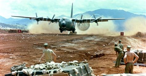 Military Aircraft in Vietnam War