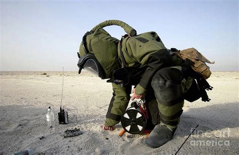 Military EOD Image 8