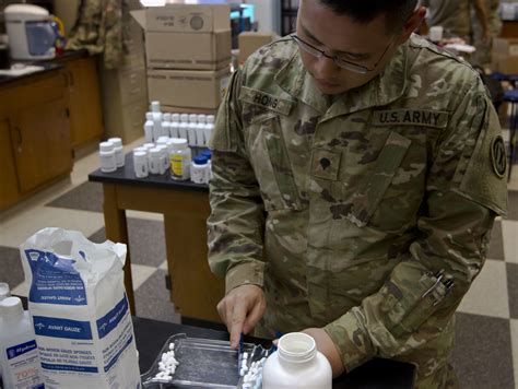 Military pharmacist education