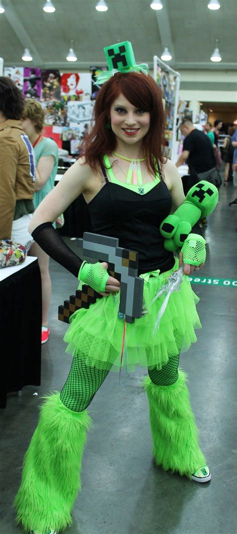 Minecraft Creeper Cosplay Ideas